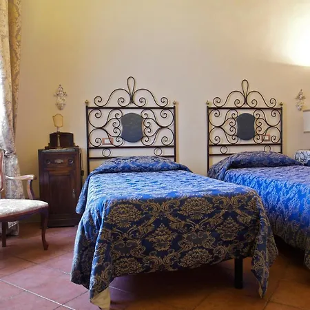 Antica Residenza Cicogna Bed and Breakfast Siena Esterno foto