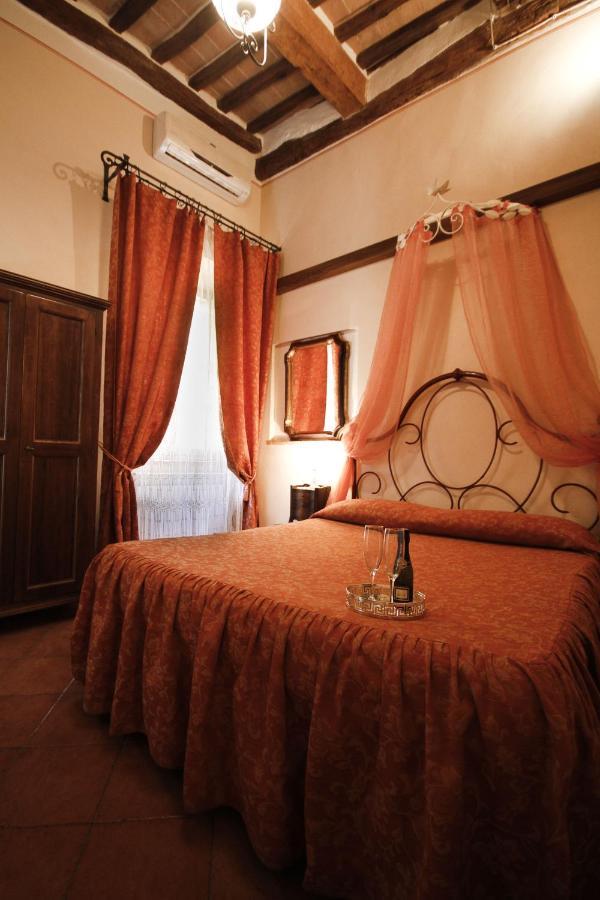 Bed & Breakfast Antica Residenza Cicogna Siena
